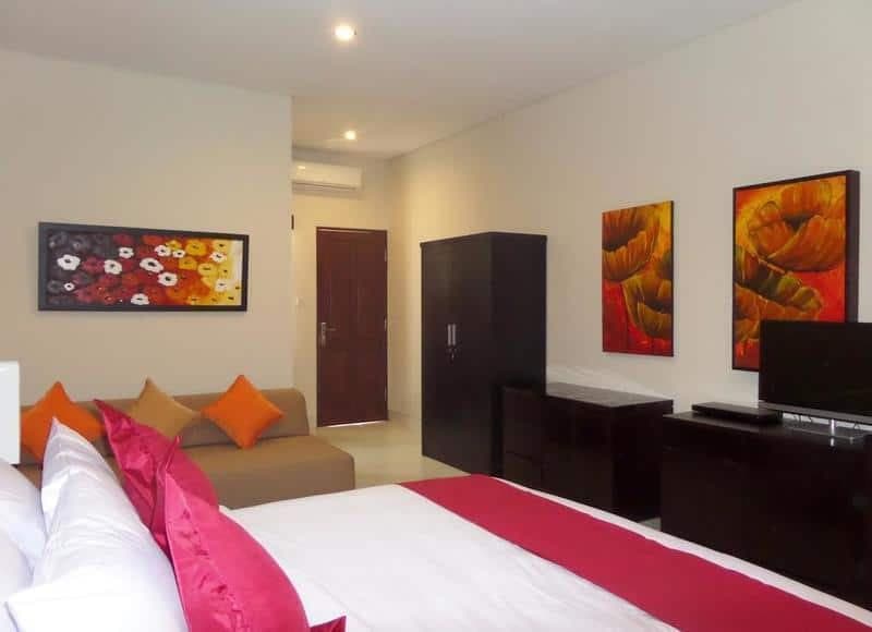 Khresna Apartments Deluxe Seminyak Bali 08