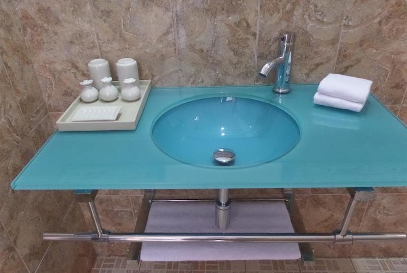 Khresna Apartments Deluxe Seminyak Bali 09
