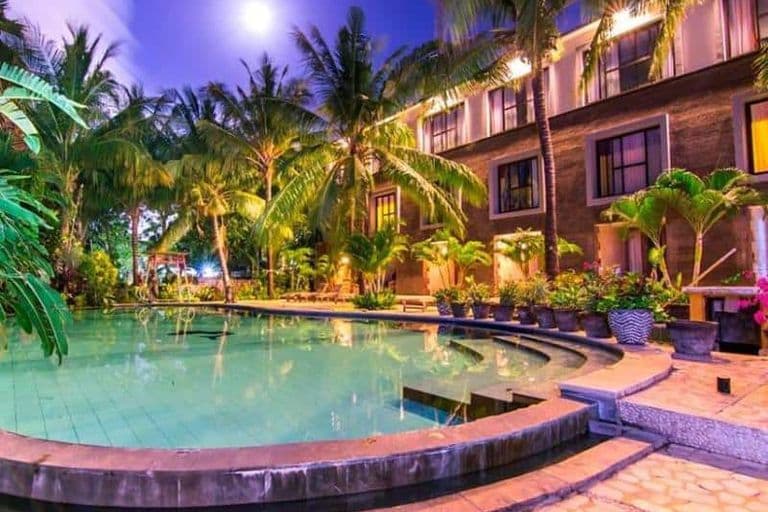 Students Resort