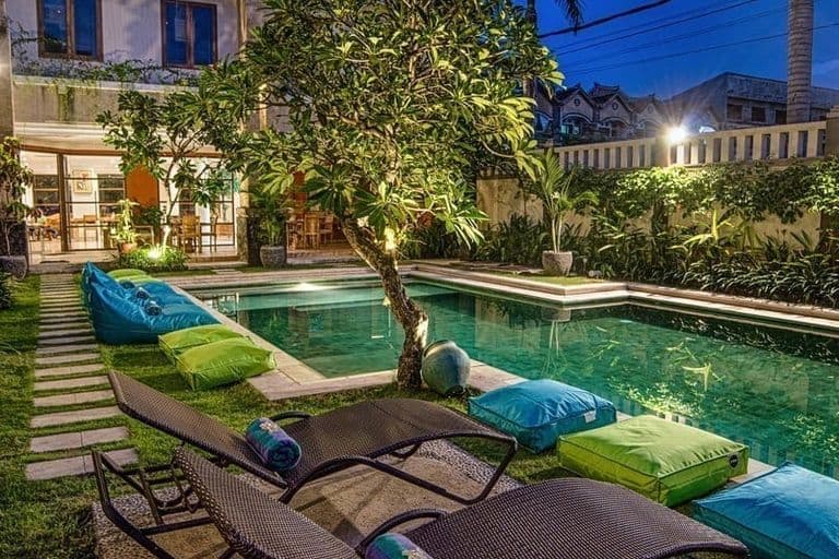 Sara Residence