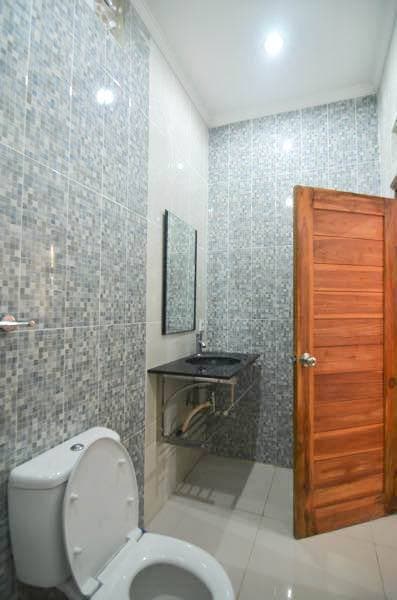 Villa Hammer Dua Legian Bali 07 1